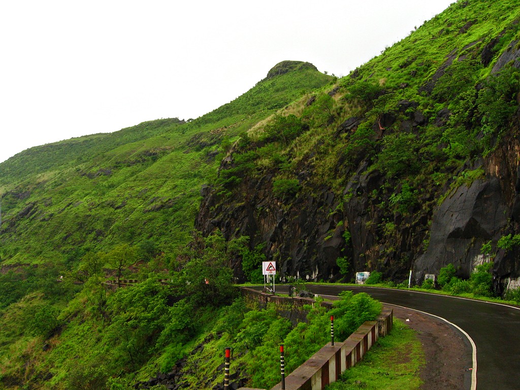 MAHABALESHWAR IN MONSOON 