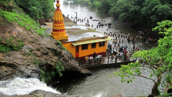 Kondeshwar Temple is the top thing to do in karjat