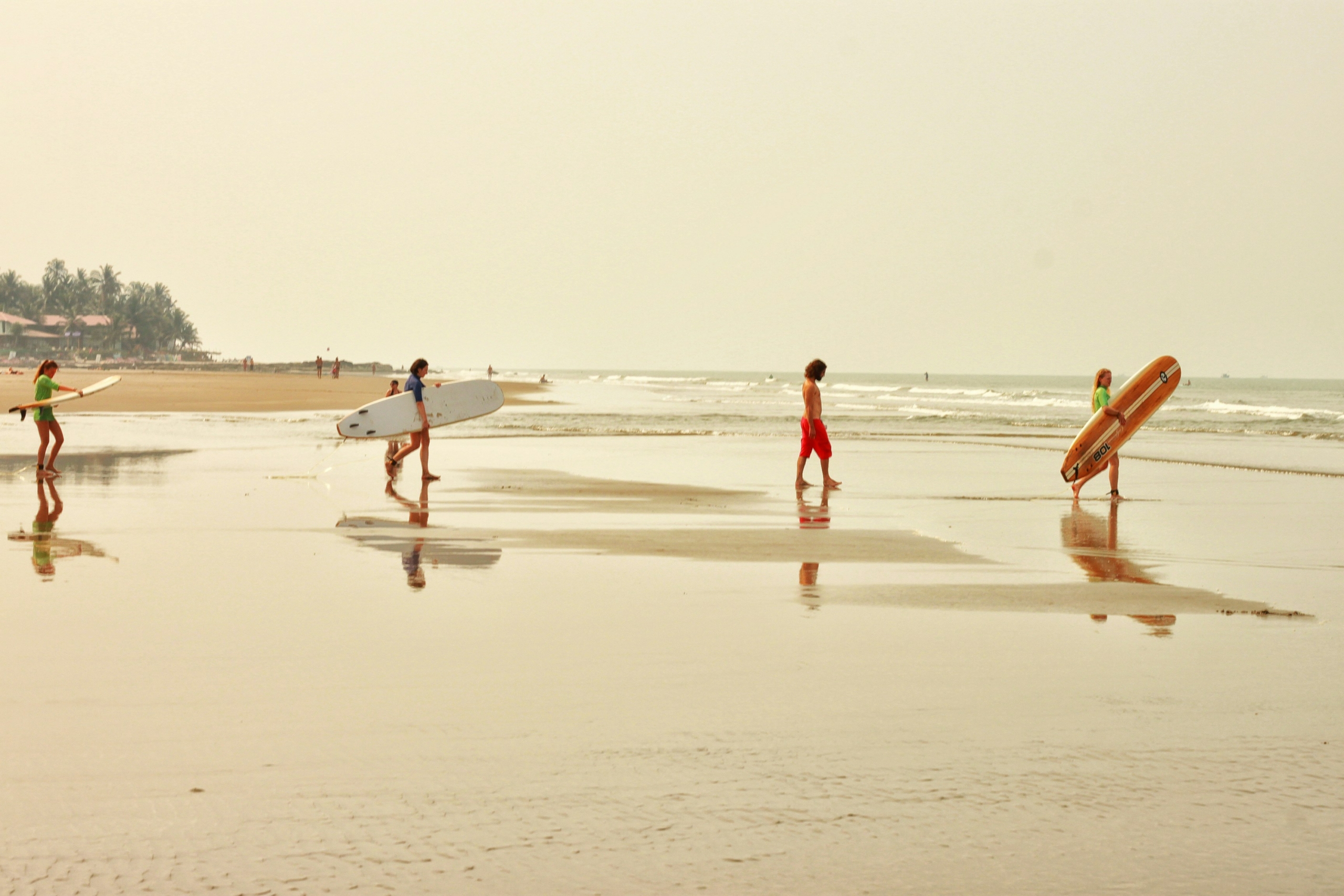 surfing in goa, must do in goa