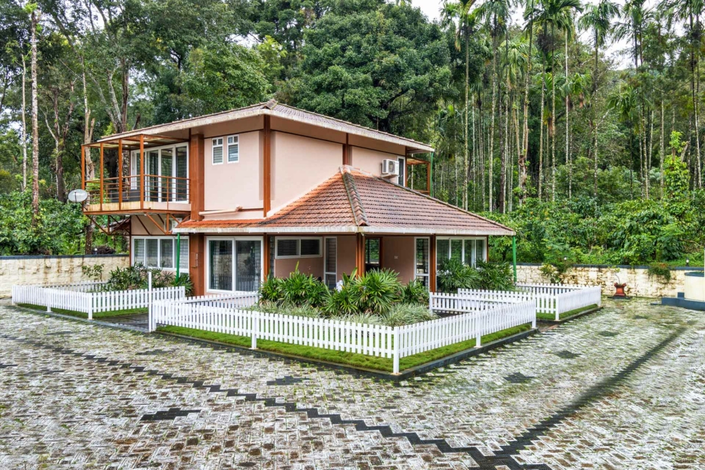 Avana Estate - Cottage for monsoon in Coorg