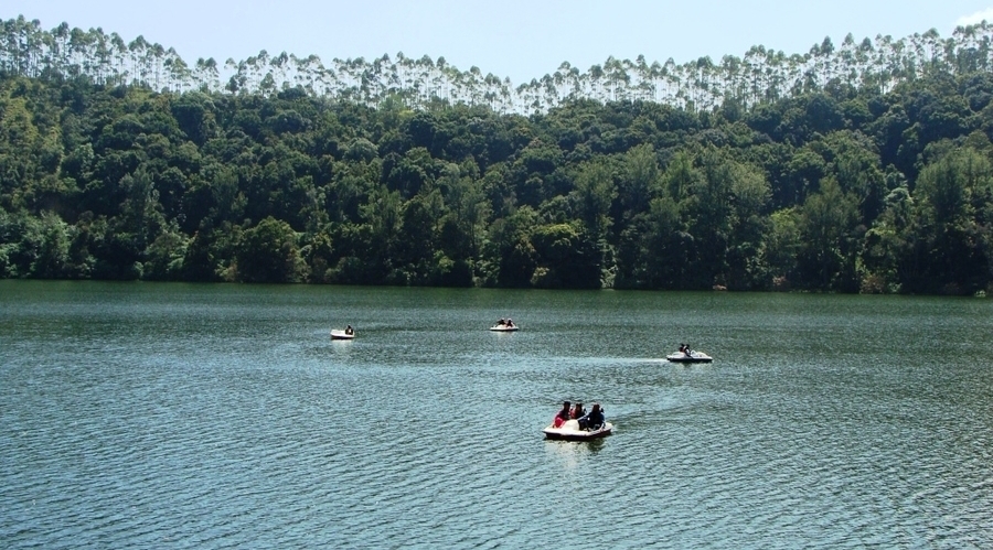 kundala lake in munnar rains