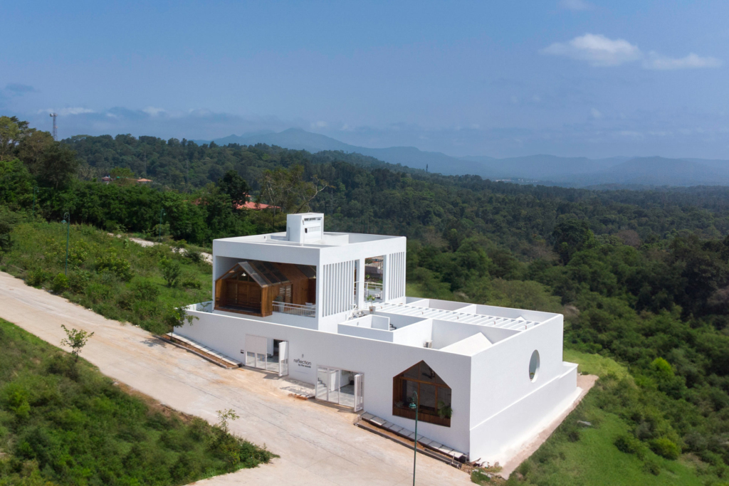 Reflection by the Woods - Villa for monsoon in Coorg