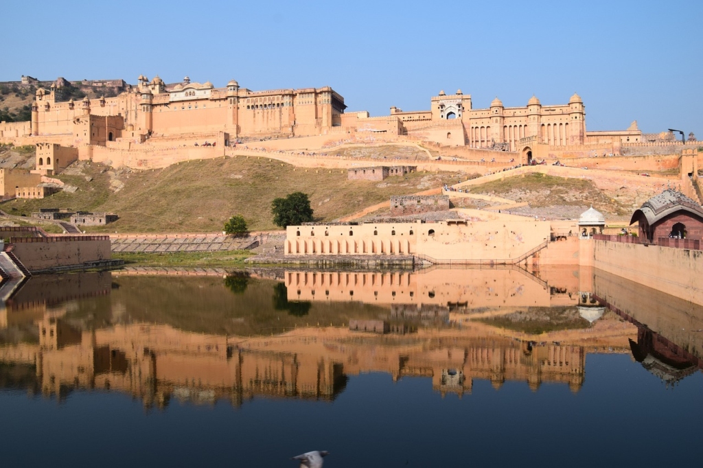 Amber Fort - Jaipur Image Credits:SusanFleming/ https://pixabay.com/photos/amber-fort-jaipur-architecture-5227035/