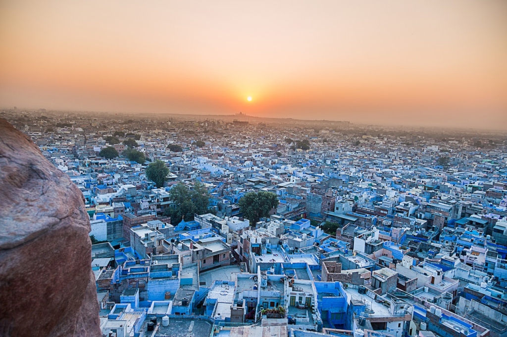 The Blue City - Jodhpur Image Credits https://pixabay.com/photos/blue-architecture-asia-travel-4453955/