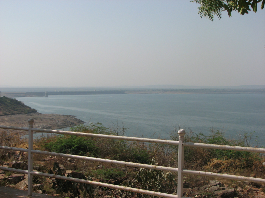 One-day trip from Hyderabad at Nagarjuna Sagar
PC: Maurya Rohit - https://www.flickr.com/photos/listenersvision/5793580411