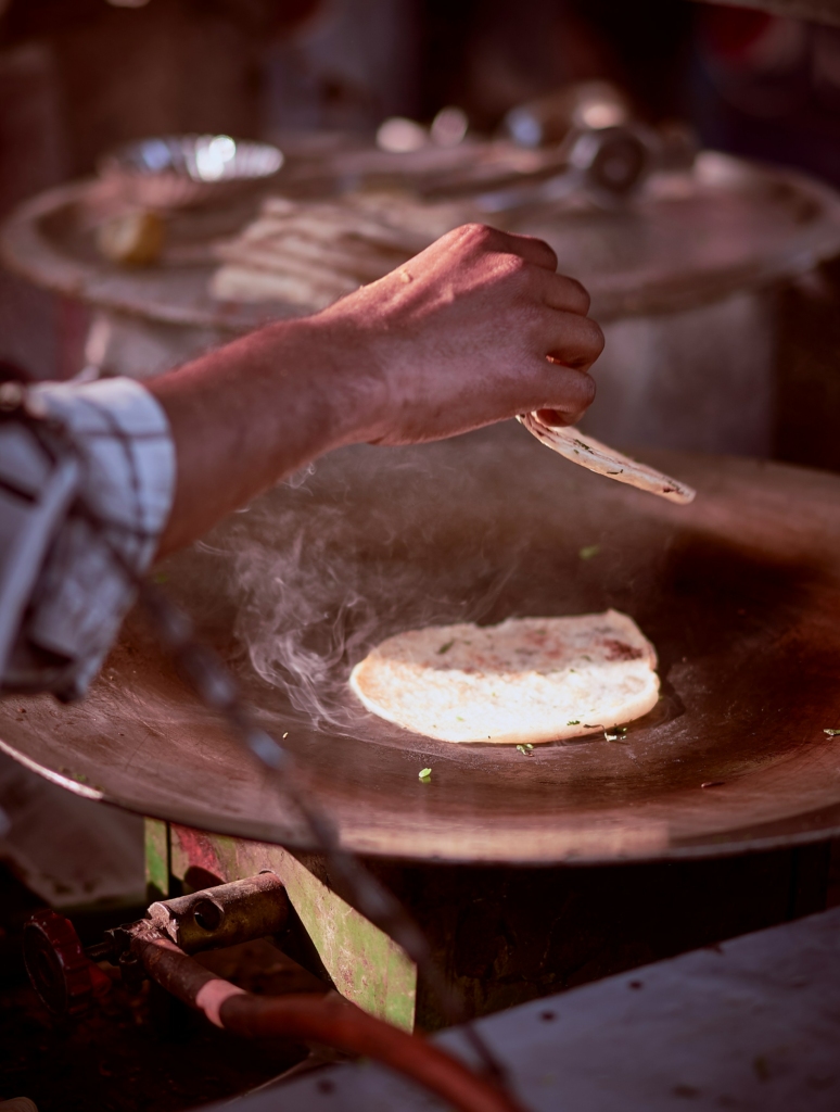 food markets in Chandigarh
photo credits : Sandip Kalal - https://unsplash.com/@atomsmasher