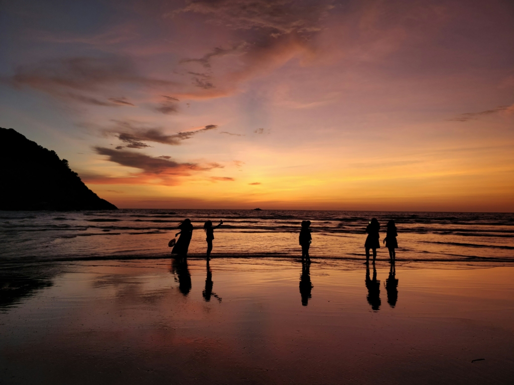 Bachelor Party in Gokarna
PC: Darshan Gajara - https://unsplash.com/photos/silhouette-of-people-on-beach-during-sunset-2XlSEB7tWi0