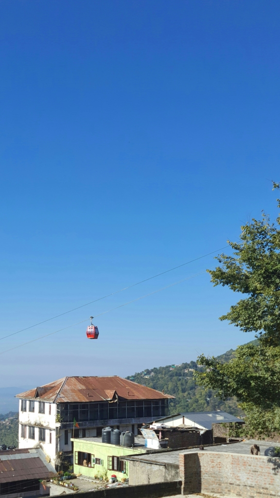 Best views in Dharamshala
PC: Divyanshu Thapa - https://unsplash.com/photos/a-hot-air-balloon-flying-over-a-building-ZaR6K7GLIQw