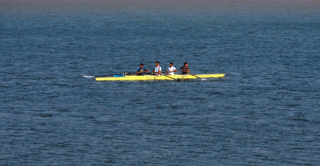 Boating on Sukhna Lake
Photo credits: NARINDER PAL
https://unsplash.com/@narinder85