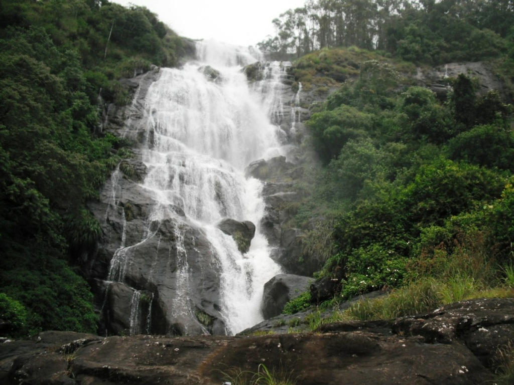 Chinnakanal Waterfalls