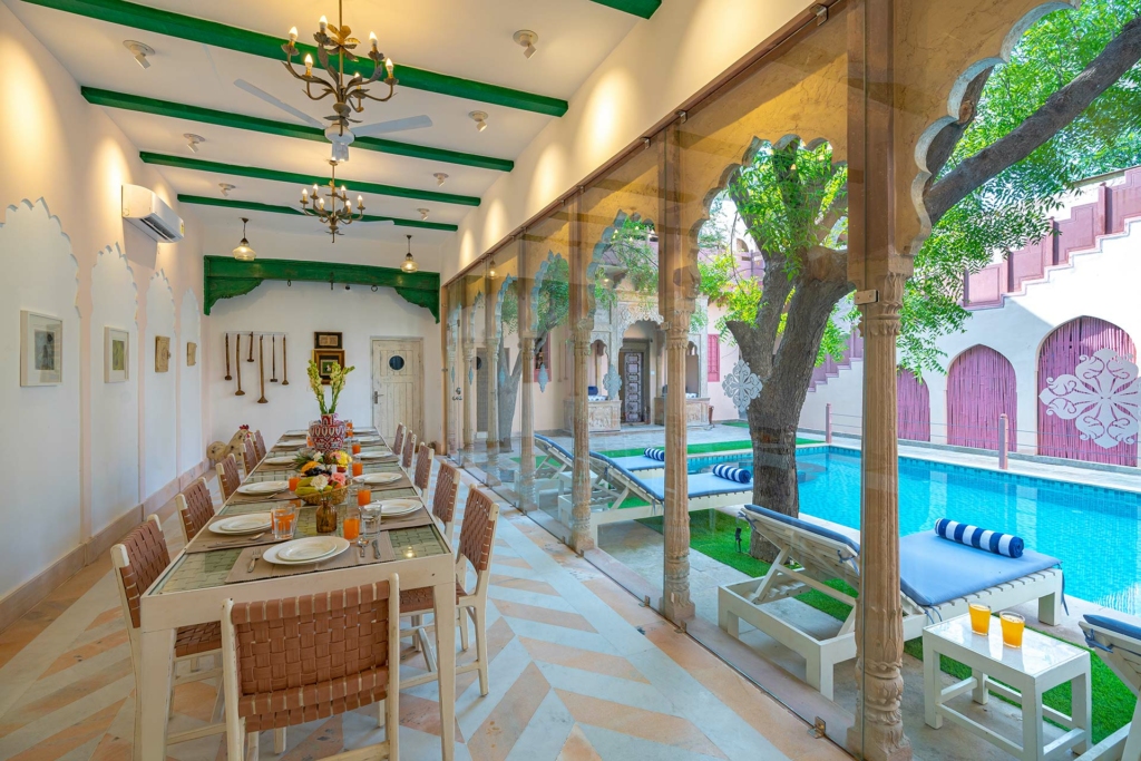 a villa near Delhi for a family reunion