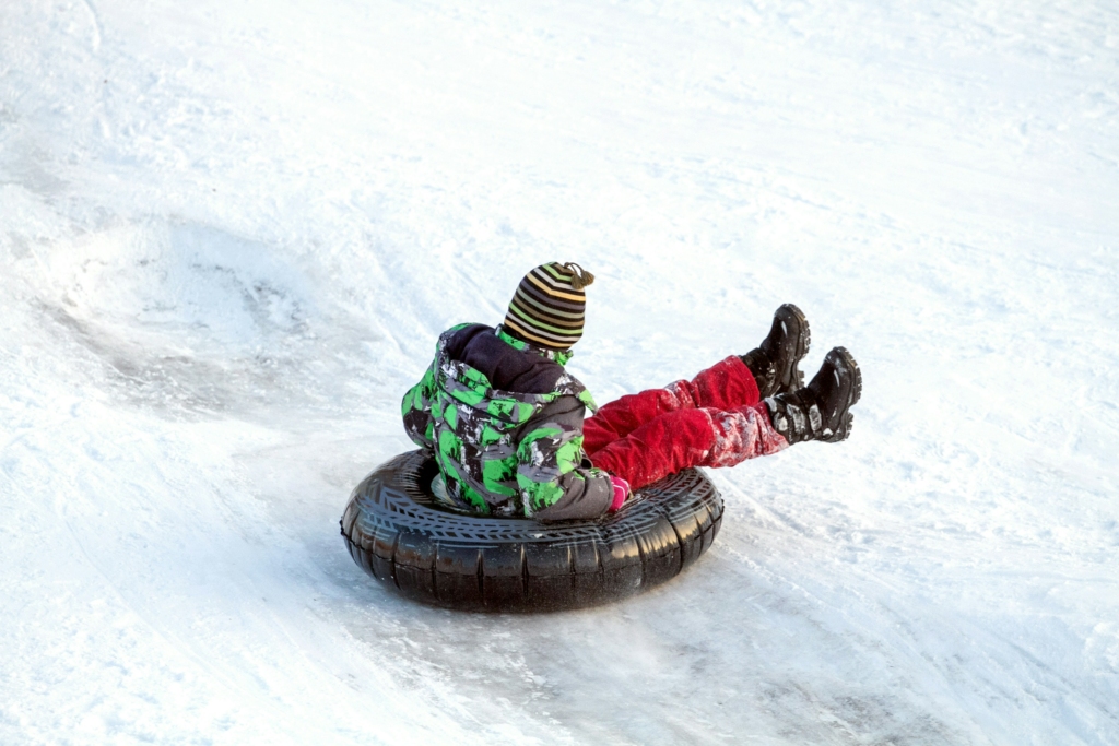 Sledding in Gulmarg 