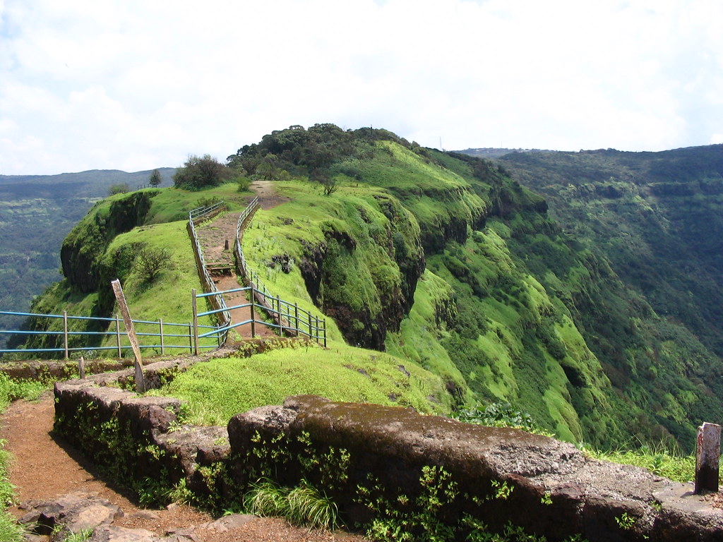 mahabaleshwar in winter Image credits: Ankur Panchbudhe via Flickr https://www.flickr.com/photos/ankurp/801531758/in/photostream/