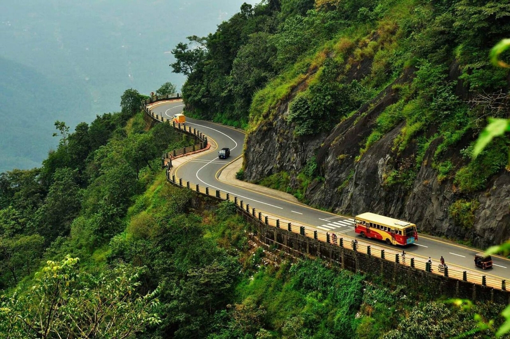 How to reach Kozhikode by Road