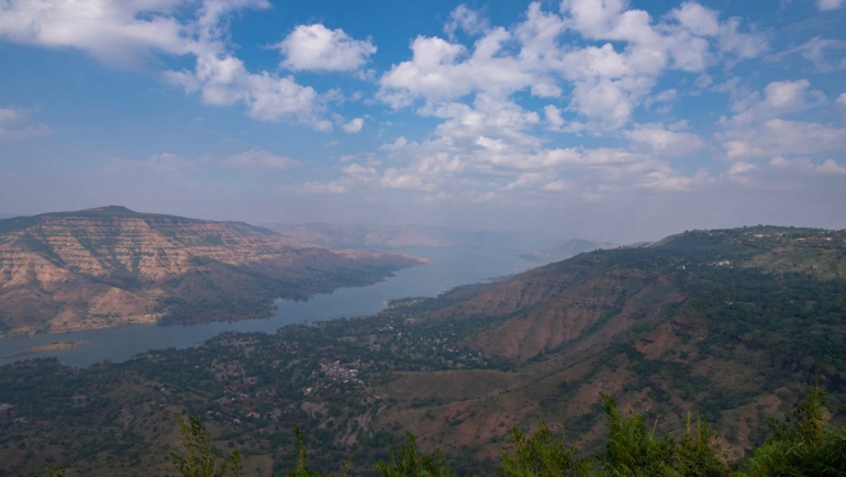 Panchgani mountain and lake view