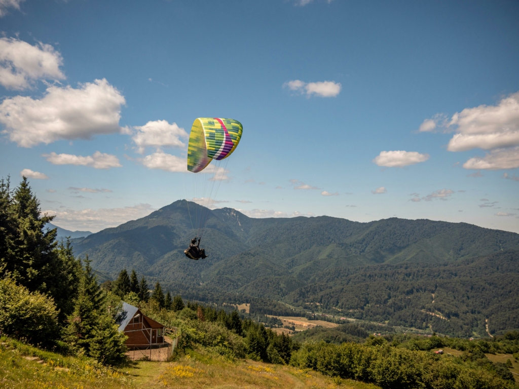 Paragliding in Panchgani