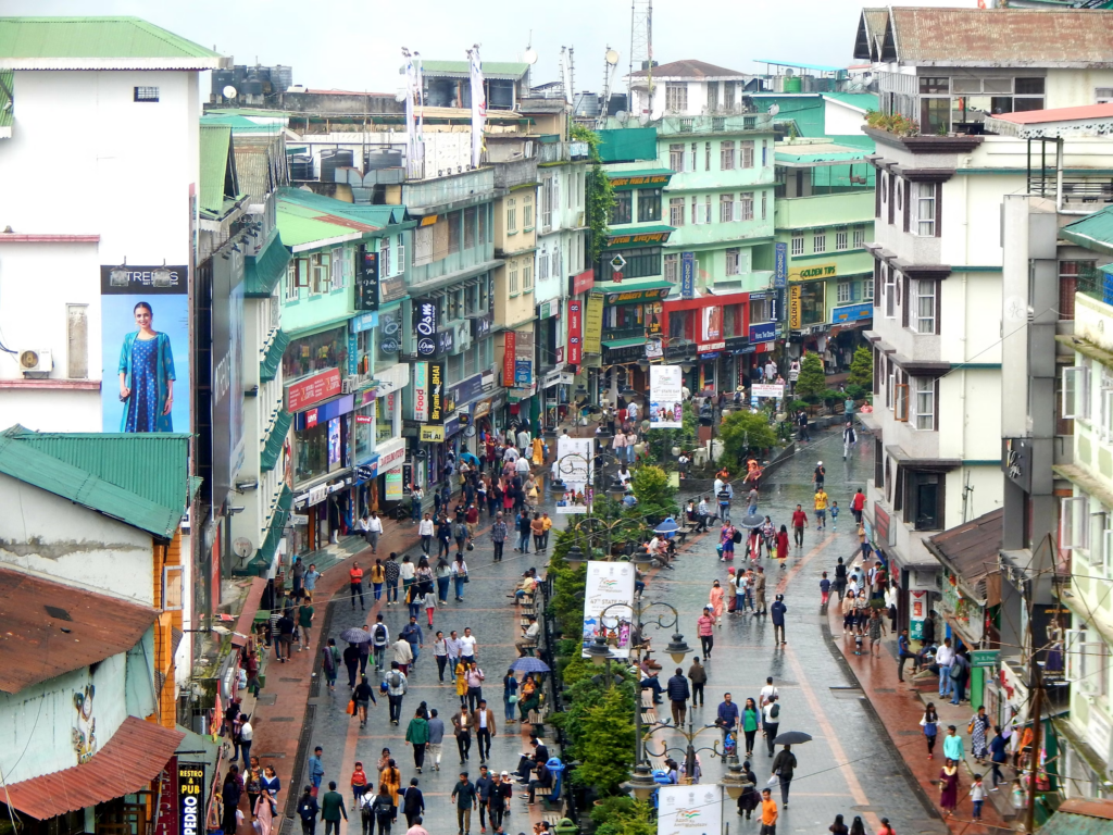 how to reach gangtok mall road