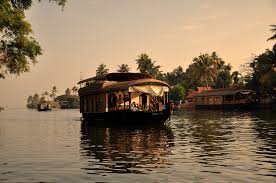 Alleppey in December Credits: Amit Rawat (iamrawat) via Flickr https://www.flickr.com/photos/arawatclicks/8291743644