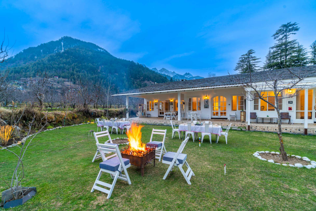 homestay in manali, treks in himachal