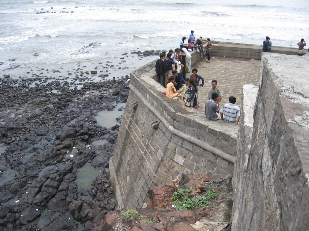 forts in bandra around mumbai