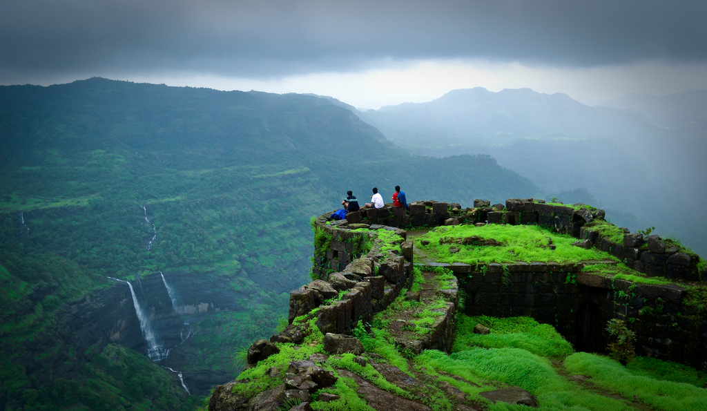 monsoon treks around mumbai