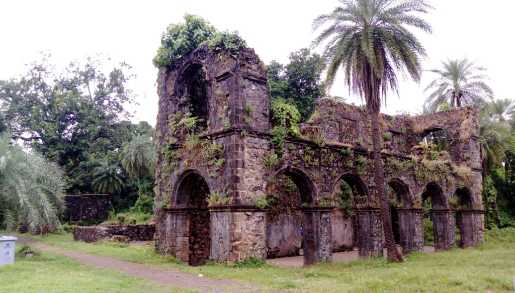 vasai fort