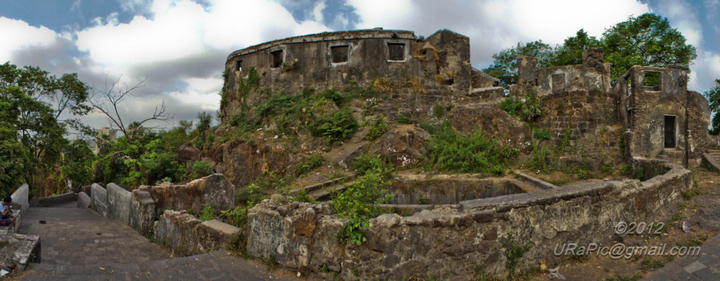 sion forts around mumbai